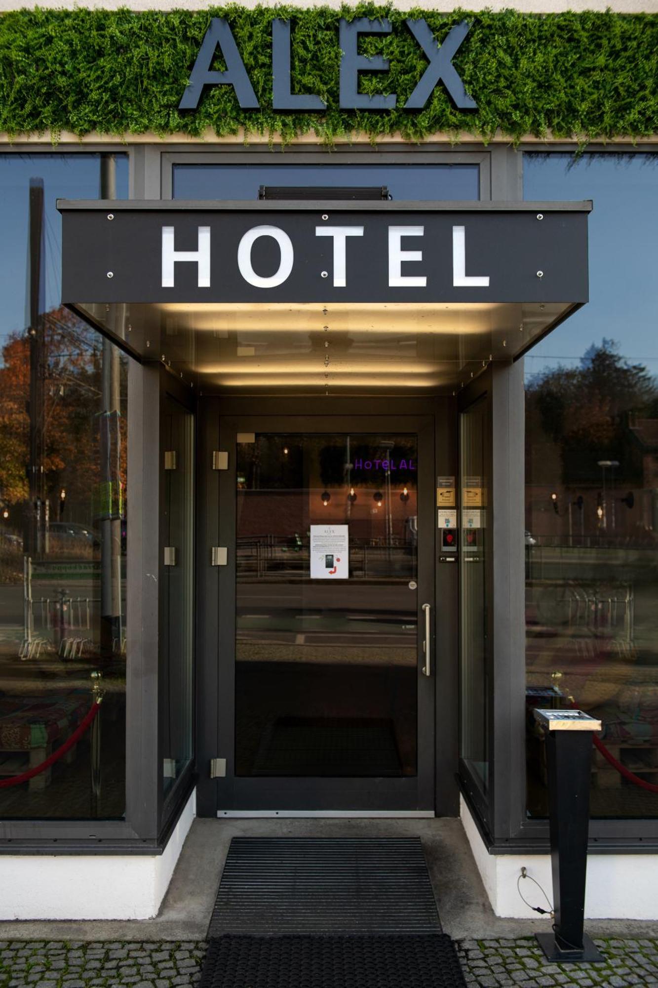Hotel Alex *